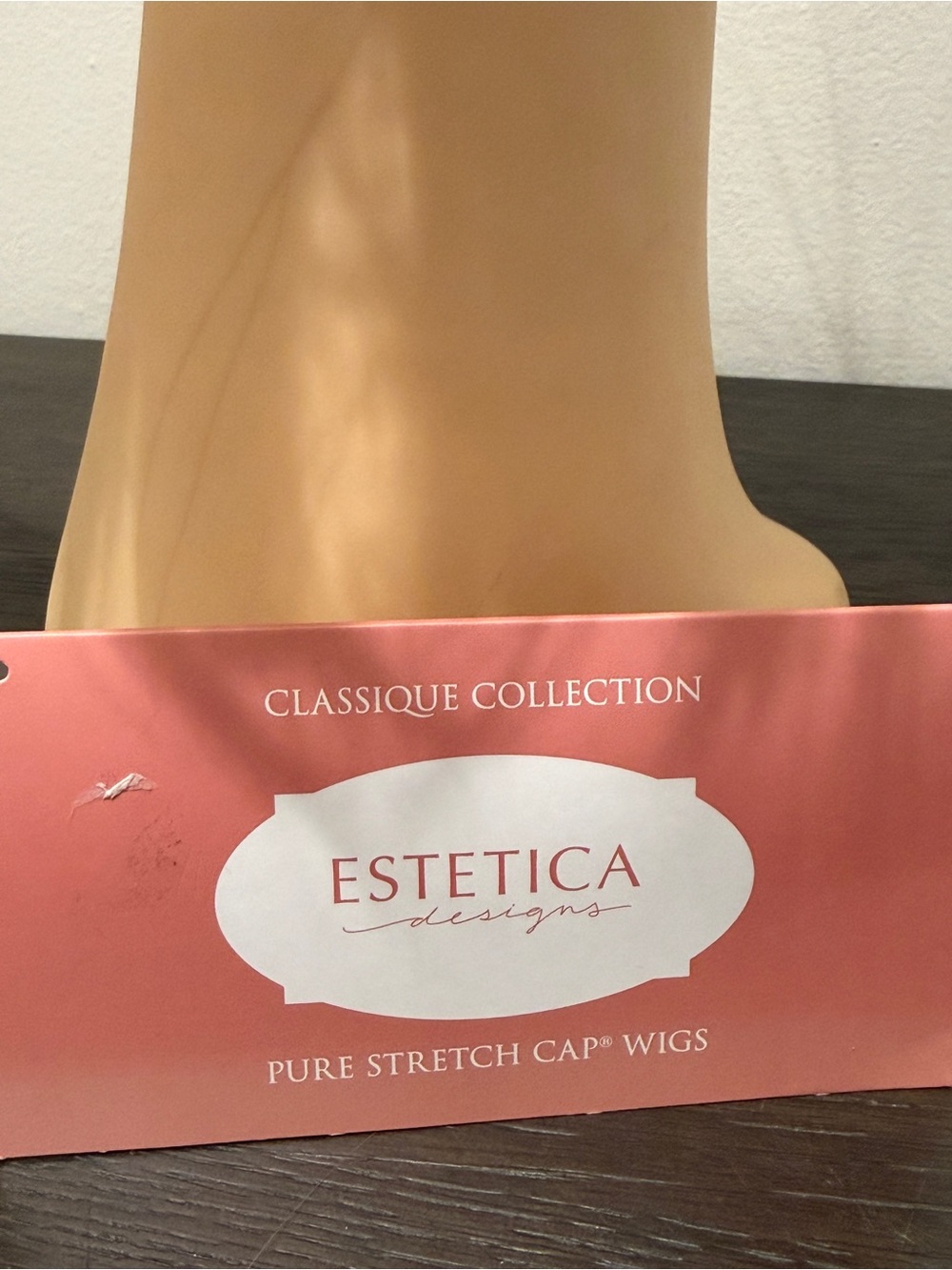 Estetica Light Blonde Short Layered Women’s Wig Style Heather 0203 - Picture 9 of 11